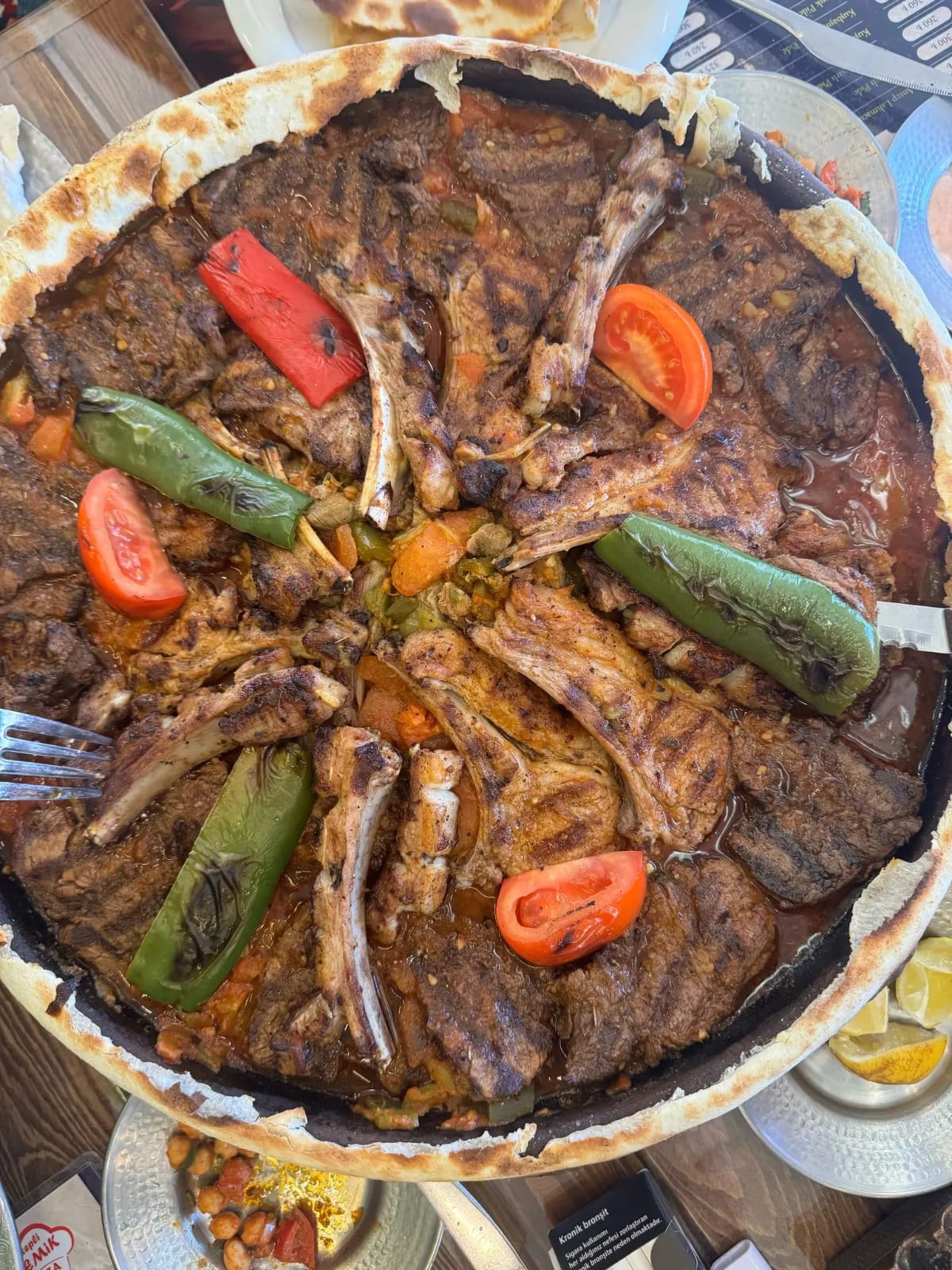 Kaburga Pirzola Tepsi (5 Kişilik)